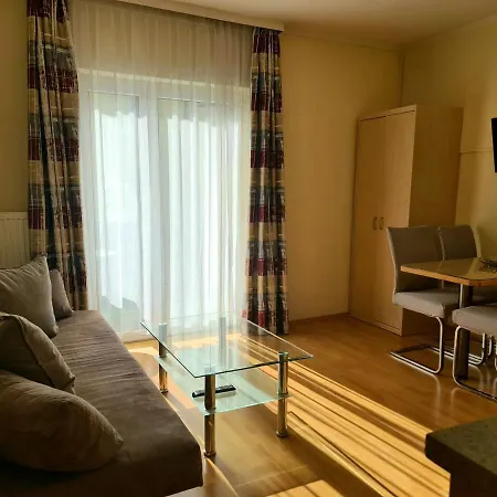 Fruehstueckspension Klein Und Fein 4*